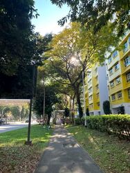 Blk 426B Floral Spring @ Yishun (Yishun), HDB 4 Rooms #582990041